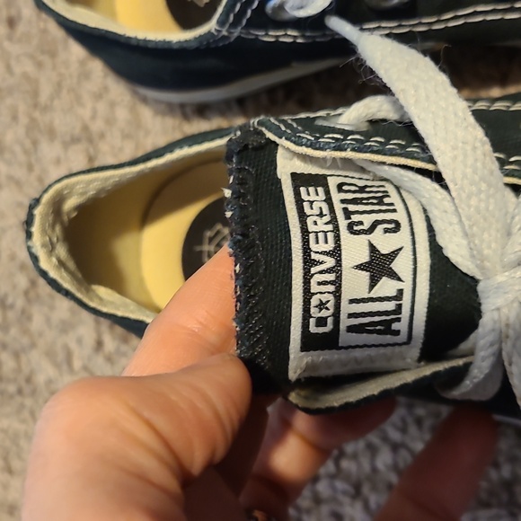 Converse kids shoes black size 11 - Picture 2 of 4